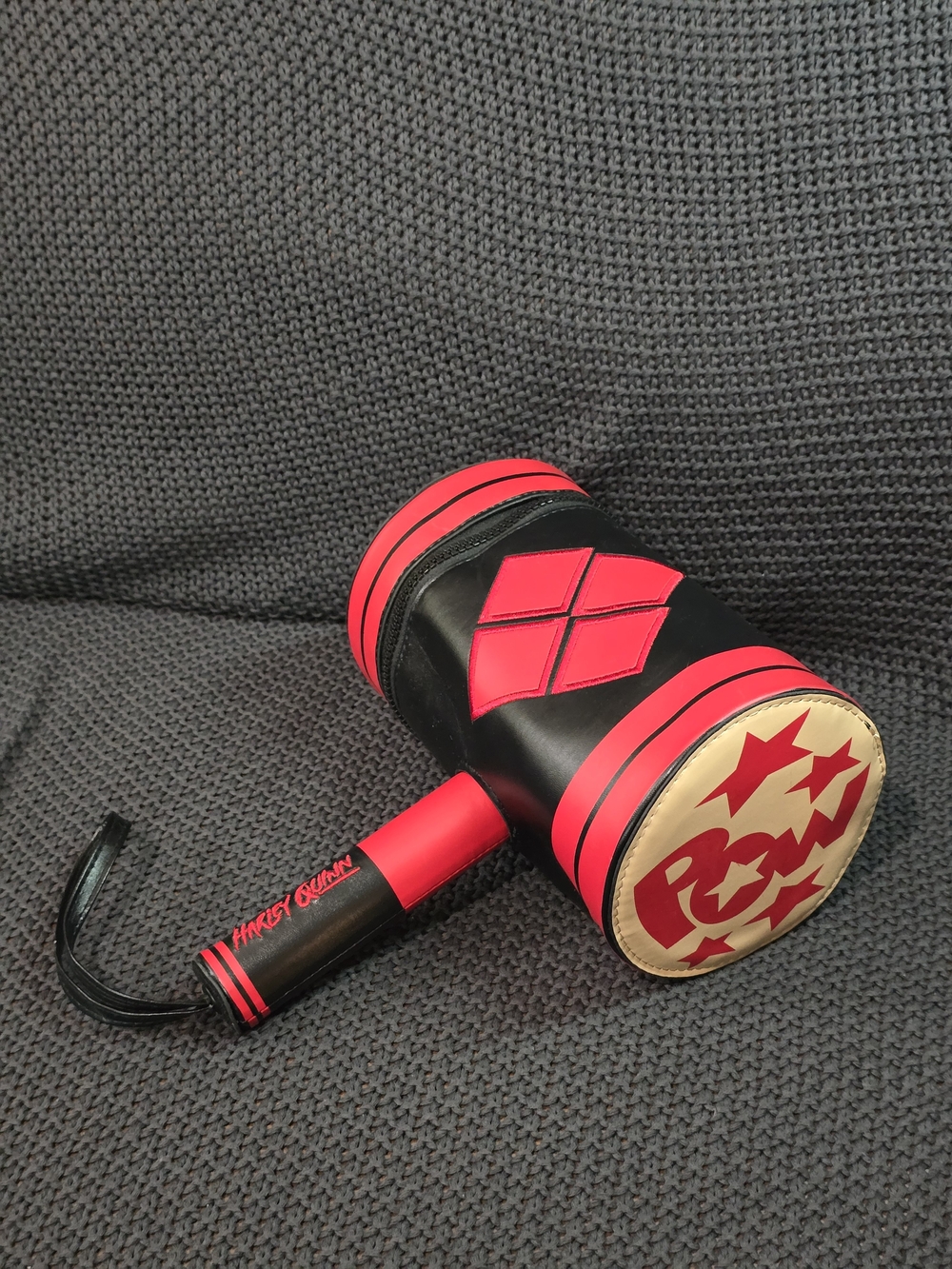 ​Spirit Halloween DC Comics Harley Quinn Mallet Hammer Shaped Wristlet Bag Purse